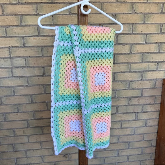 Vintage Other - Colorful Crochet Blanket